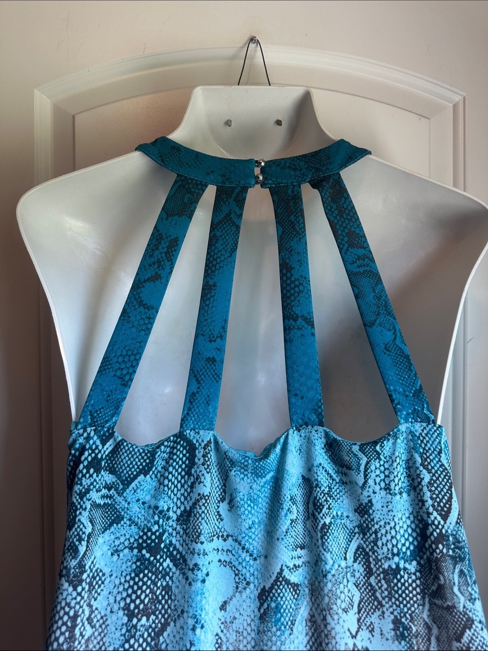 White House Black Market Blue Brown Snake Print Halter Dress Large - Picture 6 of 9